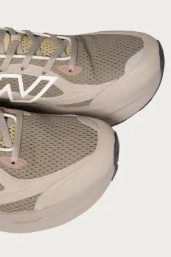 FF Trainer - Arid Stone/Earth Shadow