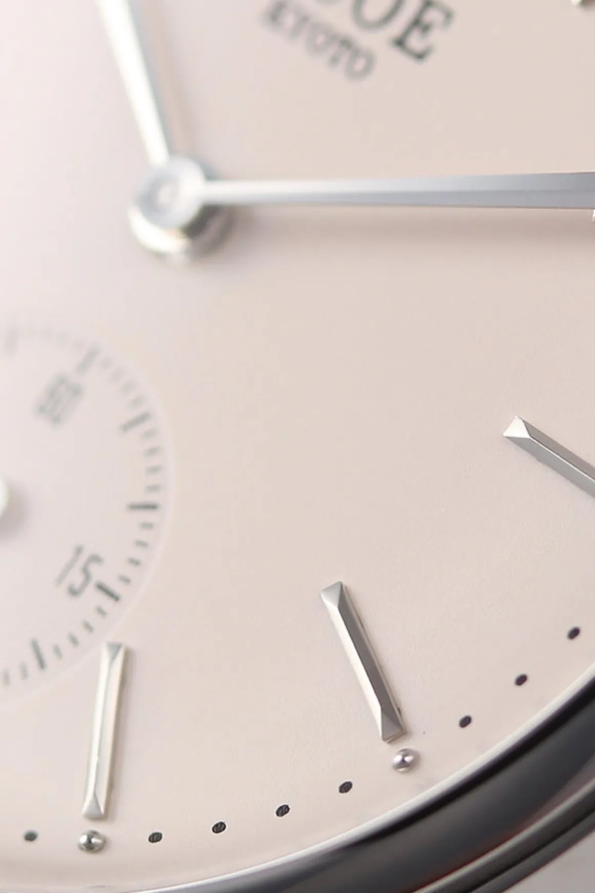 Old Smith 90-0001 - White Dial/Silver Case/Black Pebbled Leather Strap