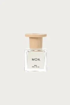 Omnibus Fragrance - Monday Scent - Brisk