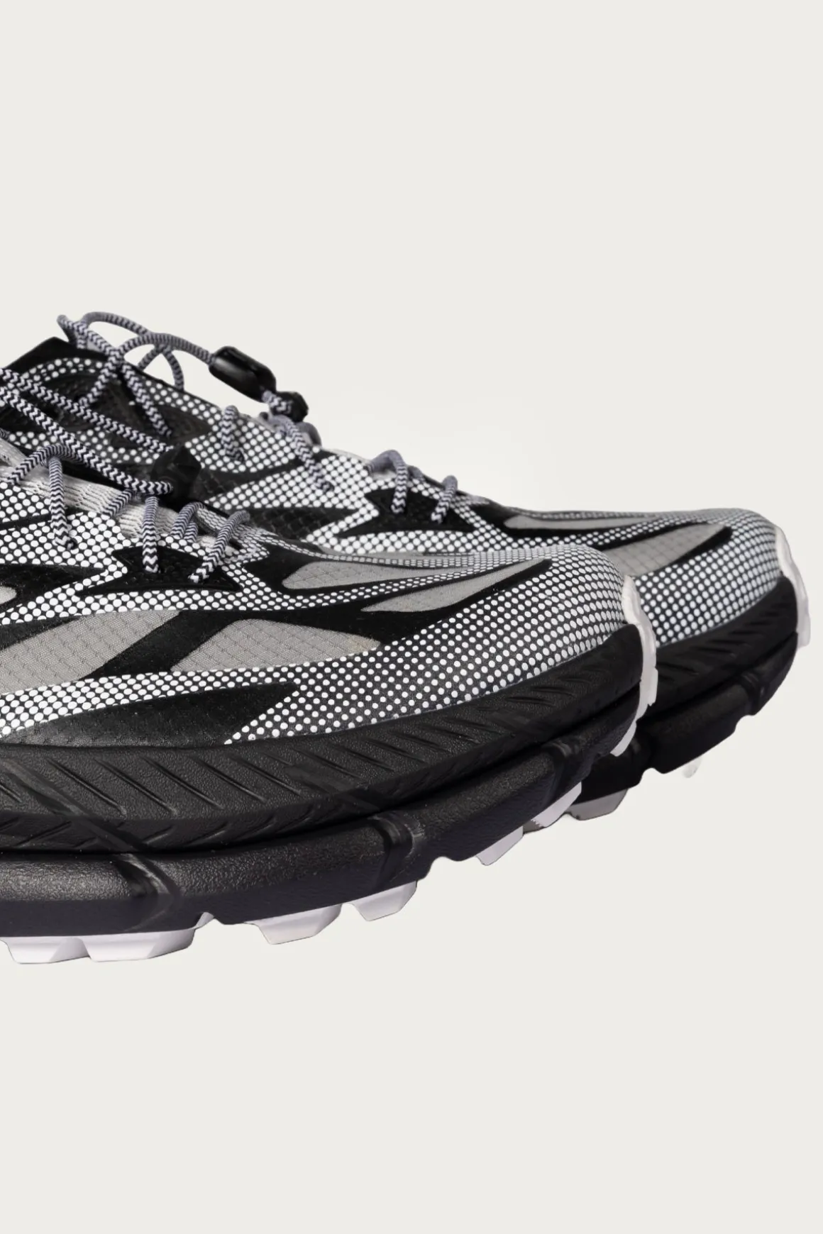 U Mafate Speed 4 Lite TS - Black/White